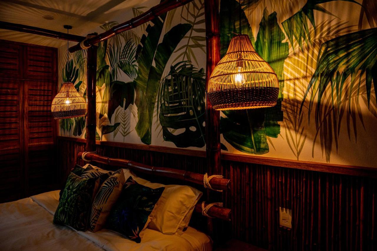 Hotel Boutique Madre Tierra مازونتي المظهر الخارجي الصورة