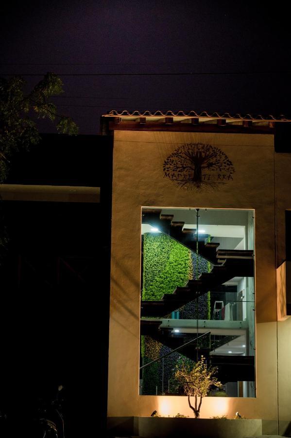 Hotel Boutique Madre Tierra مازونتي المظهر الخارجي الصورة